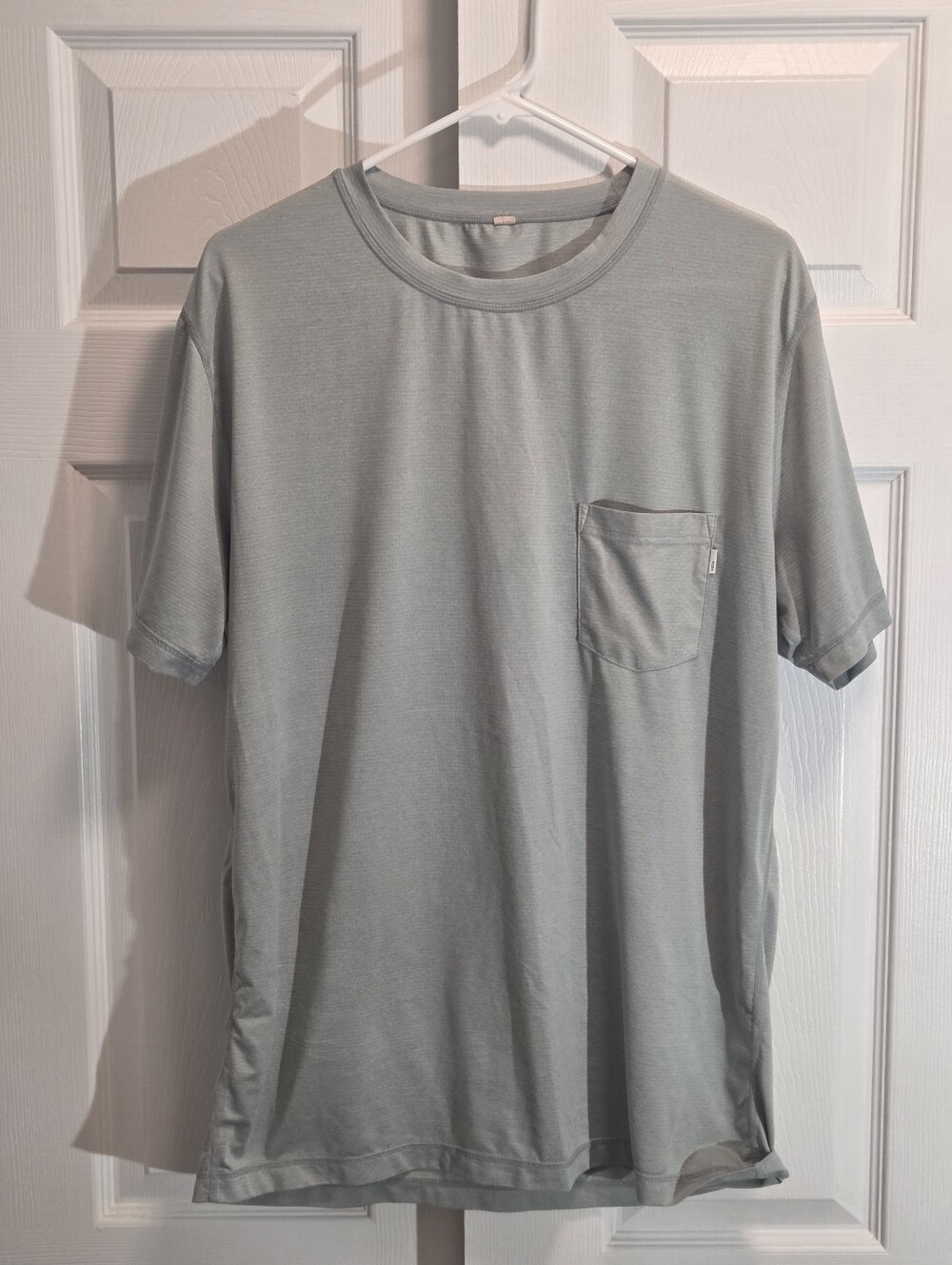 Vuori Performance Tee - Large, Light Greenish/Gray